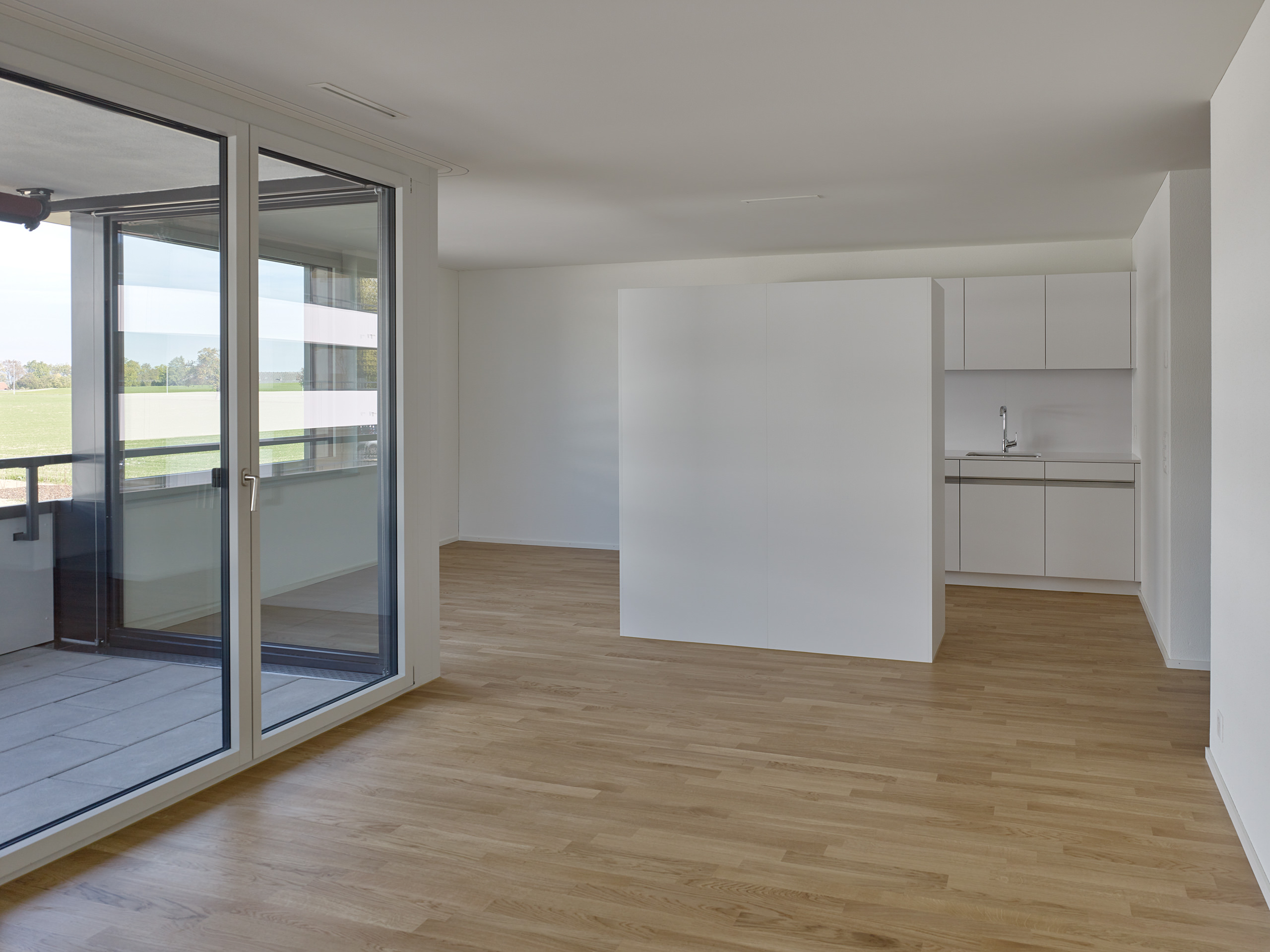 E18686 Alpa 080490 SCREEN